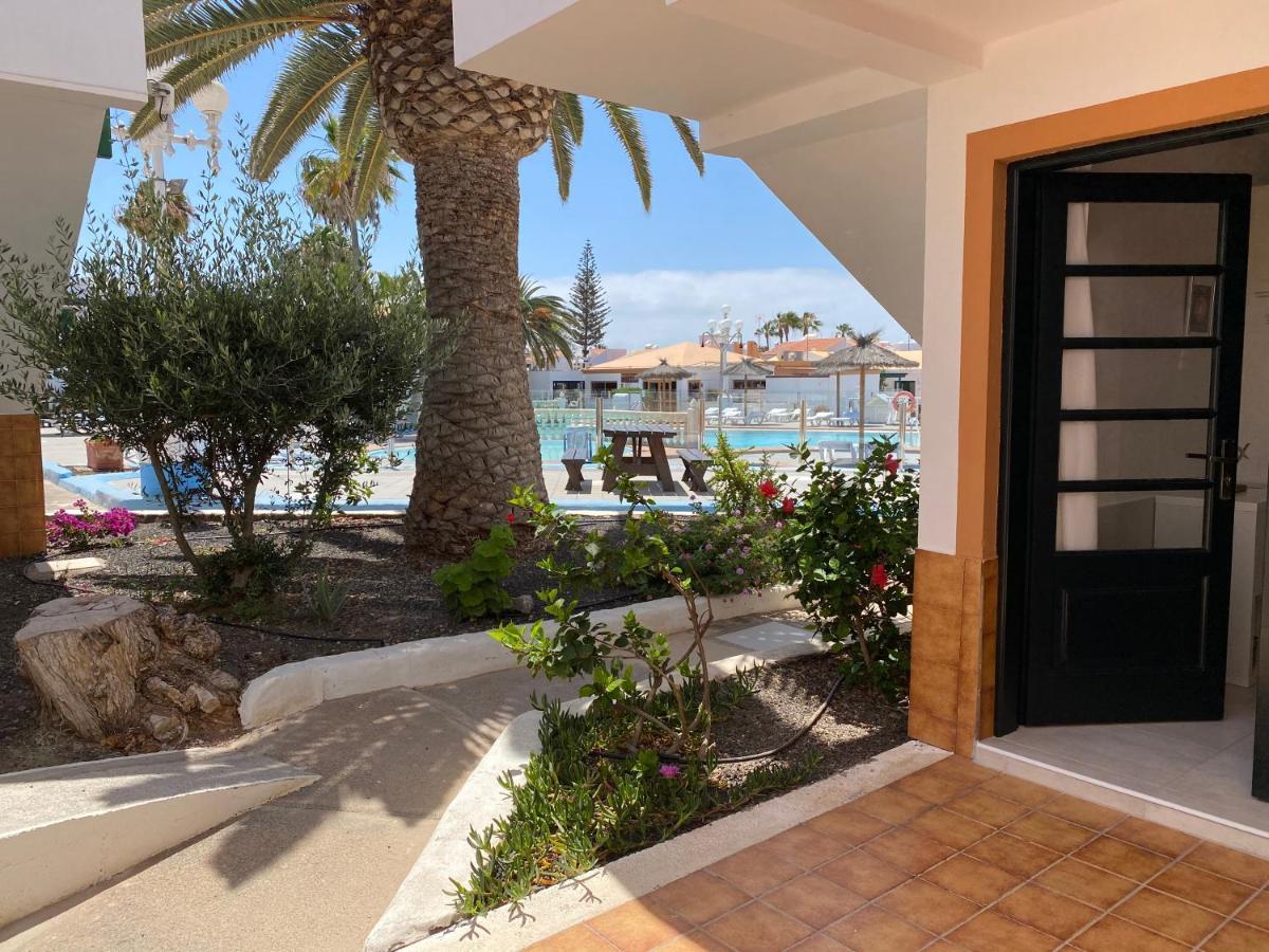 Puerta Del Sol Apartment Caleta De Fuste Exterior photo